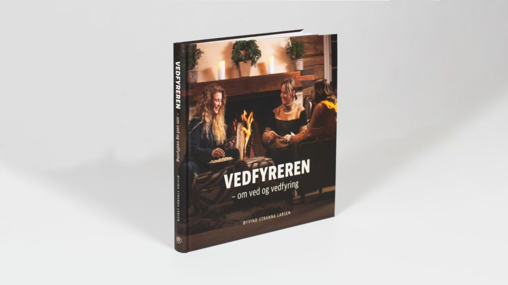Boka «Vedfyreren» er en flott julegave til vedfyrerne