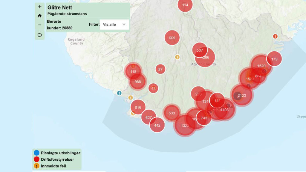Mange tusen strømløse under stormen «Babette»