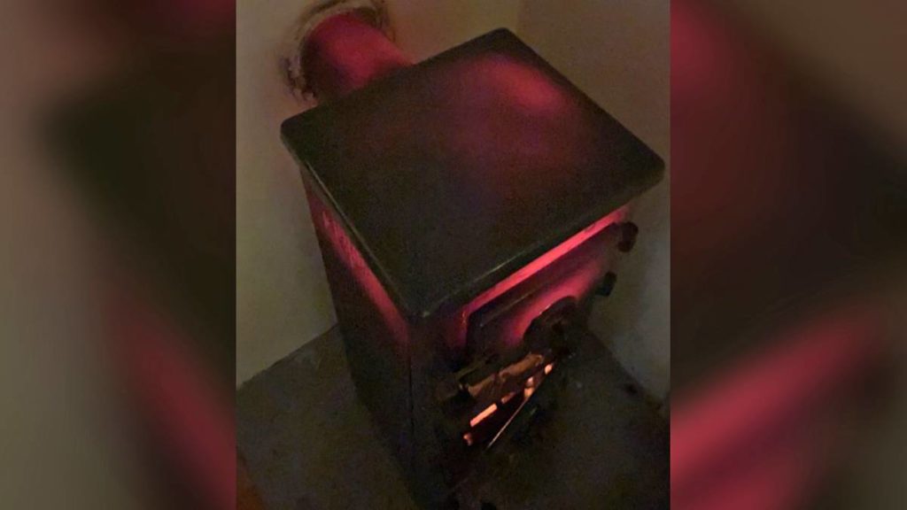 Vedbriketter kan gi for stor varmeutvikling i ovn